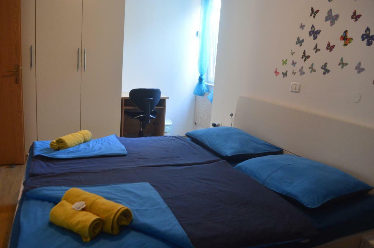 Apartment Aria, Koper Center Luaran gambar